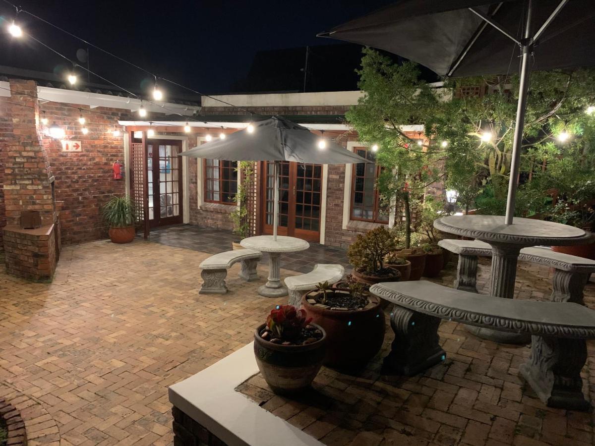 Green Pastures Guesthouse George Exterior photo